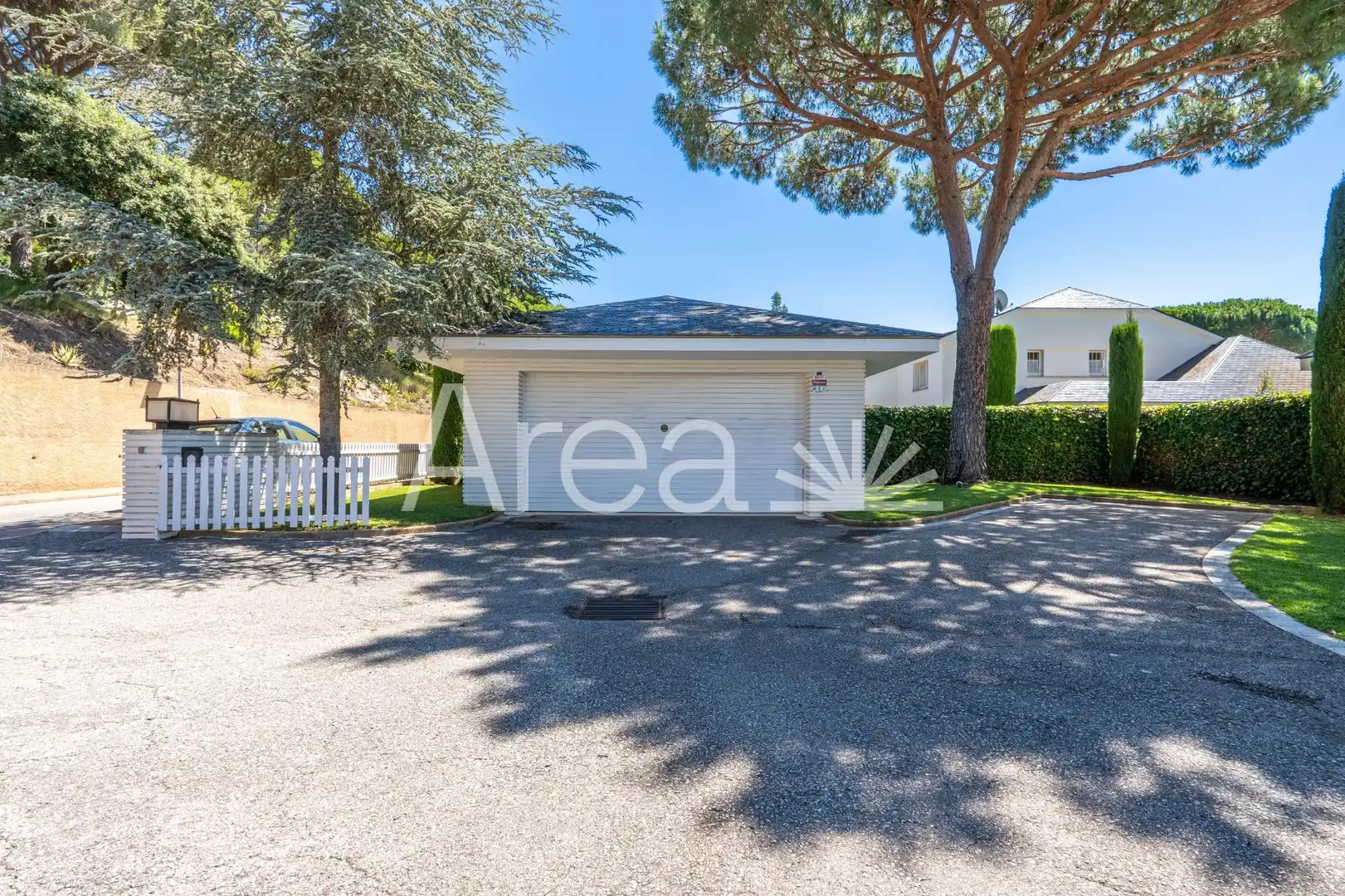 Exterior view of Houses for rent in Sant Andreu de Llavaneres  with Air Conditioner, Heating and Private garden
