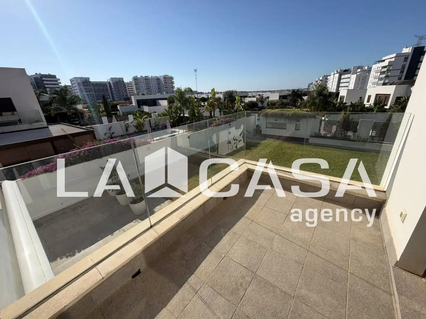 Semi-detached house for sale in Entrenúcleos, imagen 28
