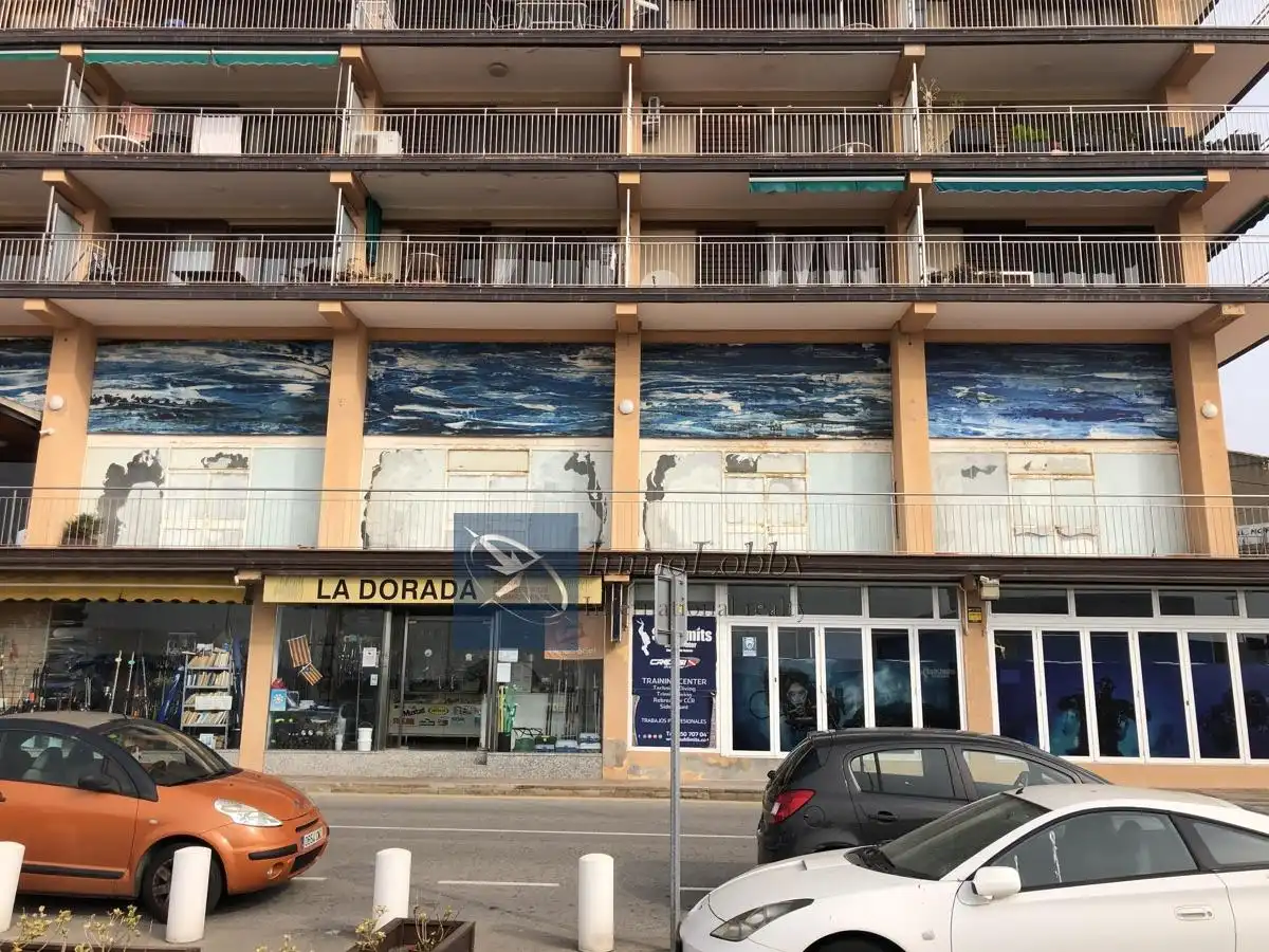 Local en venta en Cristofol Colom, Centre