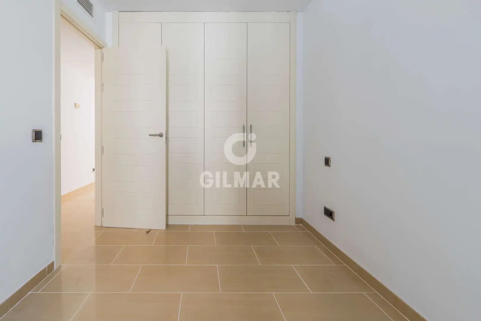 Bedroom of Flat for sale in Madrid  with Heating, Private garden and Storage room