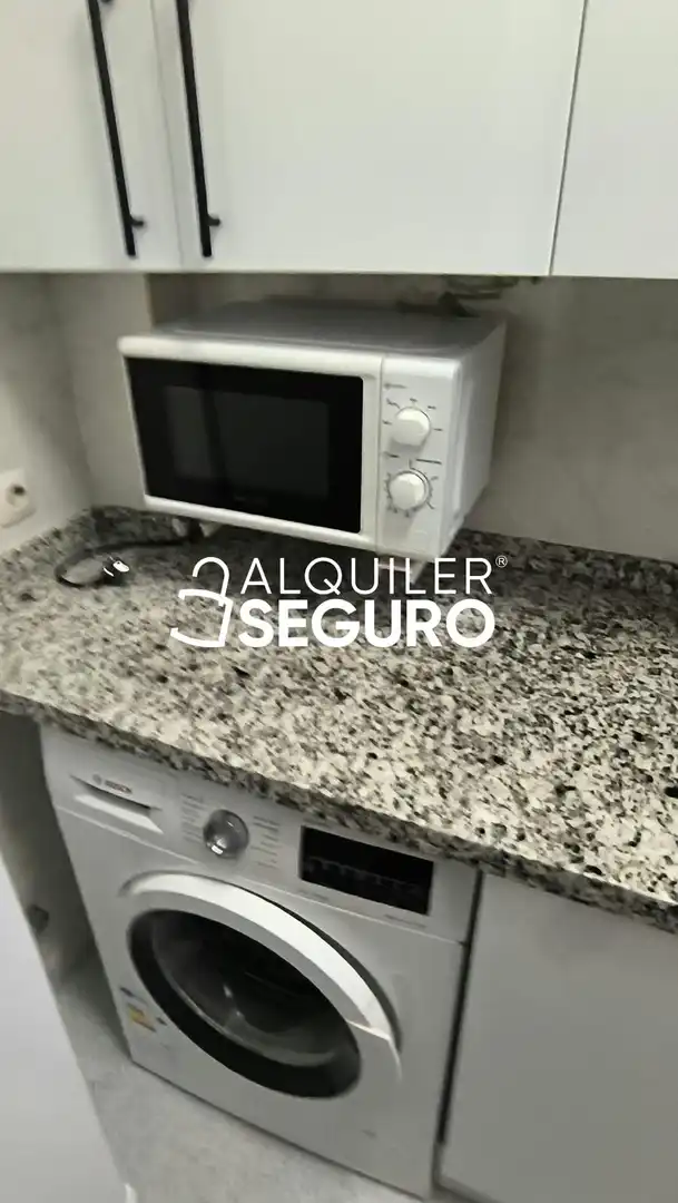 Piso de alquiler en Virgen de Fátima, Triana Este