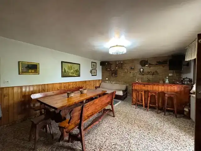 Menjador de Casa o xalet en venda en Villaviciosa amb Balcó
