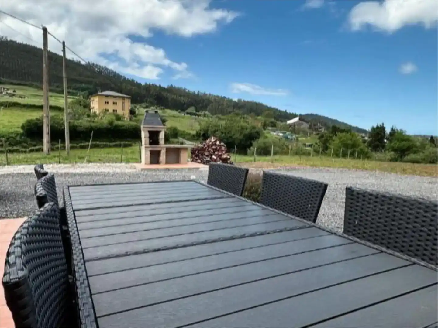 Terrasse von Country house zur Miete in Viveiro mit Möbliert