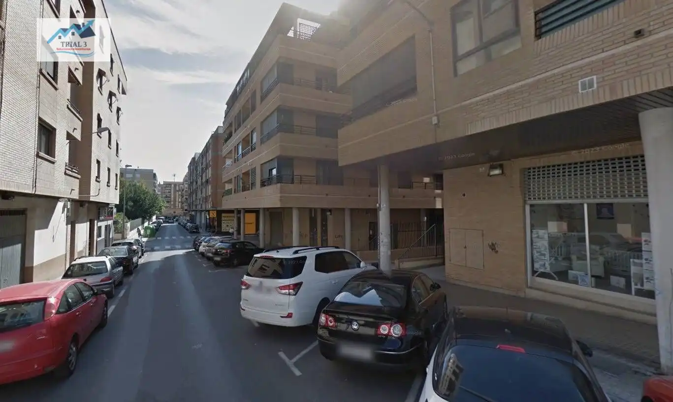 Vista exterior de Pis en venda en Burjassot amb Terrassa i Balcó