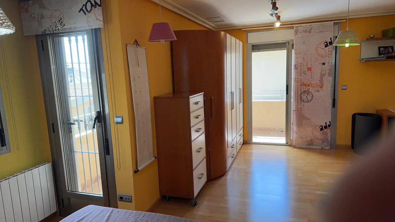 Habitación de Casa o chalet en venta en Elche / Elx con Aire acondicionado, Calefacción y Jardín privado