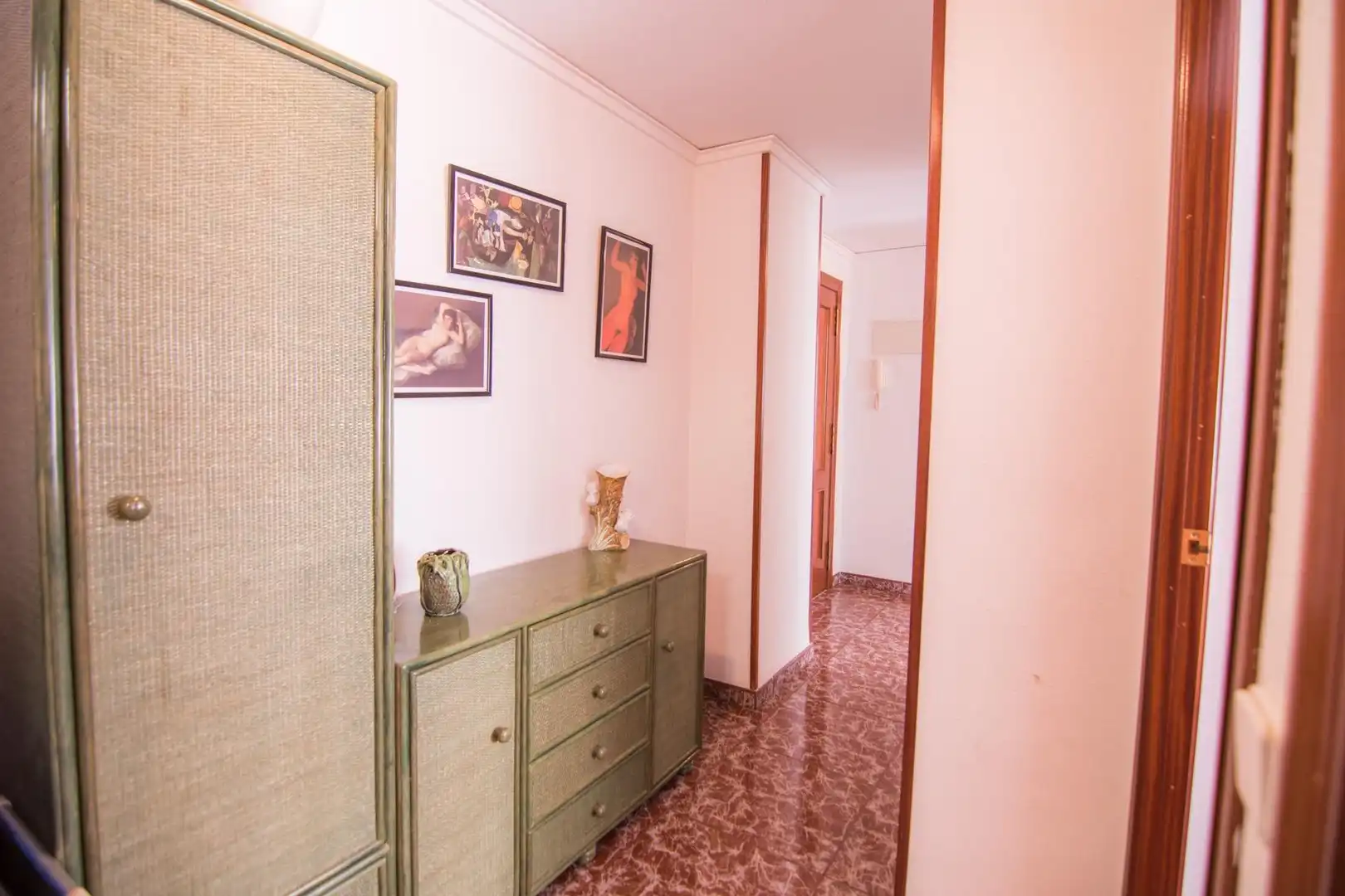 Wohnungen zum Verkauf in Gandia mit Klimaanlage, Privatgarten und Terrasse
