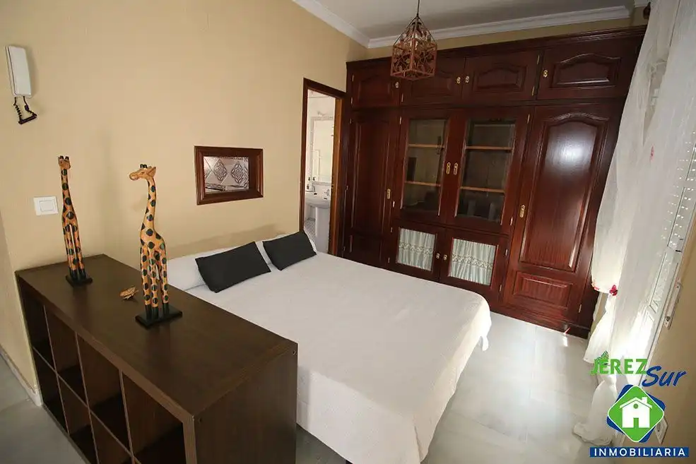 Habitación de Casa adosada en venta en Jerez de la Frontera con Aire acondicionado, Calefacción y Terraza