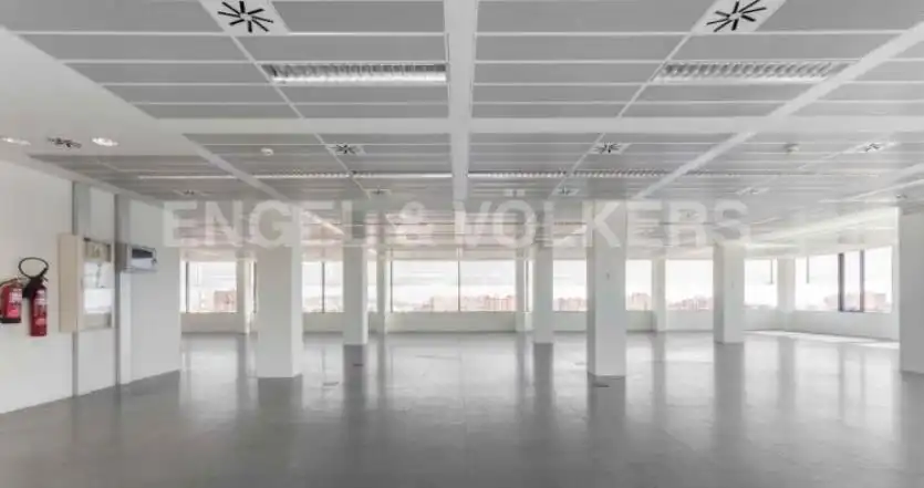 Bureau avec ascenseur à louer à El Pedró, imagen 4