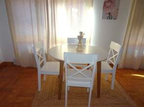 Dining room of Flat to rent in Gijón   with Heating, Parquet flooring and Storage room