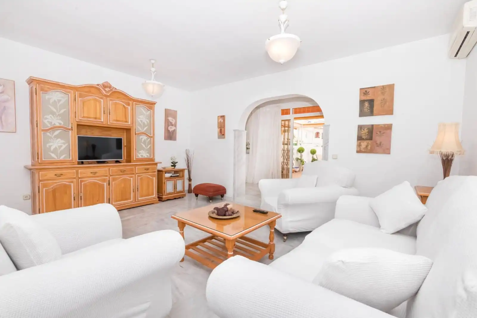 Wohnzimmer von Wohnung zur Miete in Benalmádena mit Klimaanlage, Terrasse und Möbliert