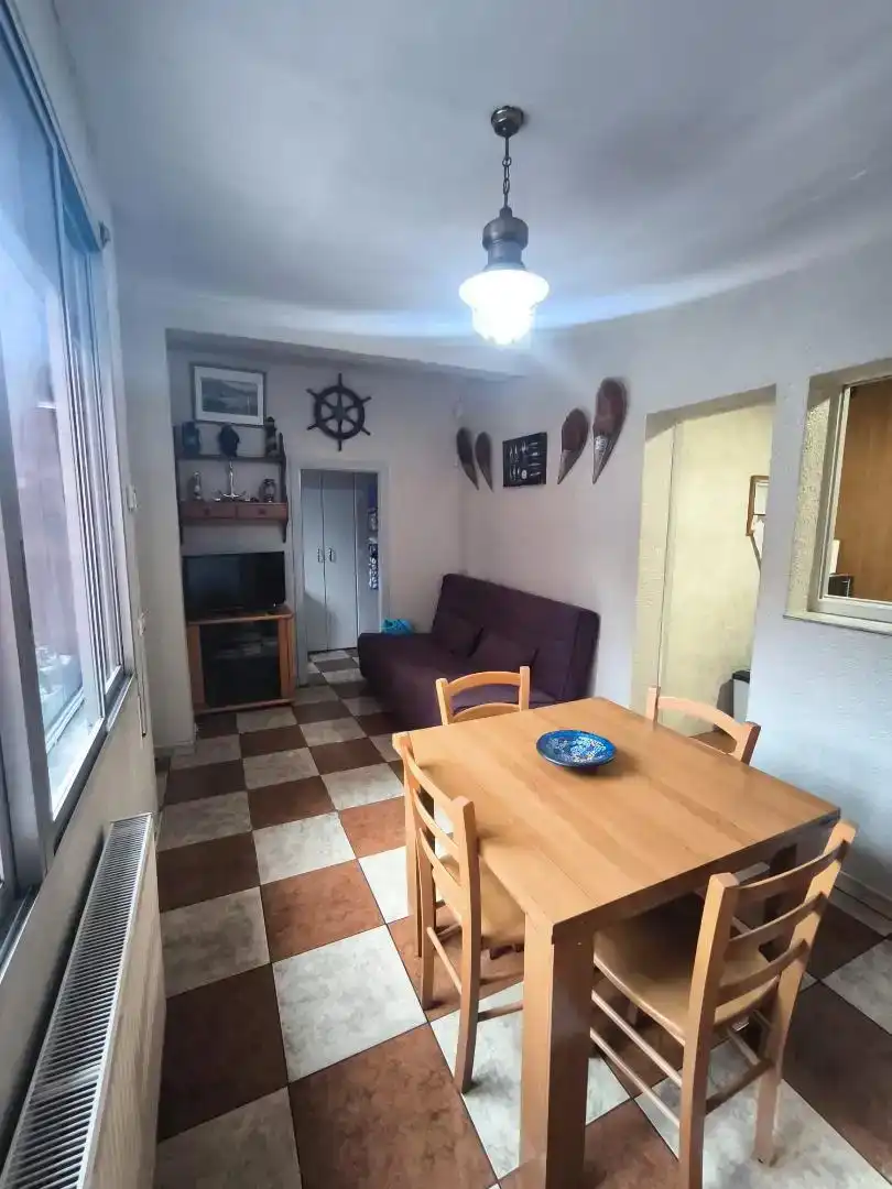 Sala de estar de Casa adosada en venta en Figueres con Aire acondicionado, Trastero y Horno