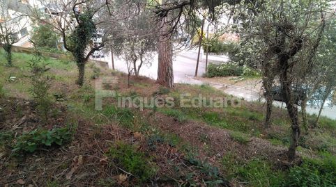 Parcel.la de  900m2 ascendent amb varis nivells. Hi ha caseta per les eines del jardí de 15m2. Molt ben situada dintre de l' urban, imatge 5