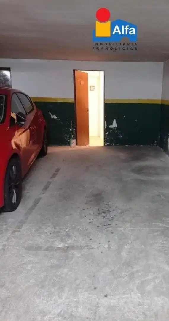 Aparcament en venda a Casco Antiguo, imagen 2