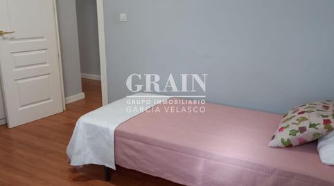 Foto 3 de Piso en venta en Feria, Albacete Capital