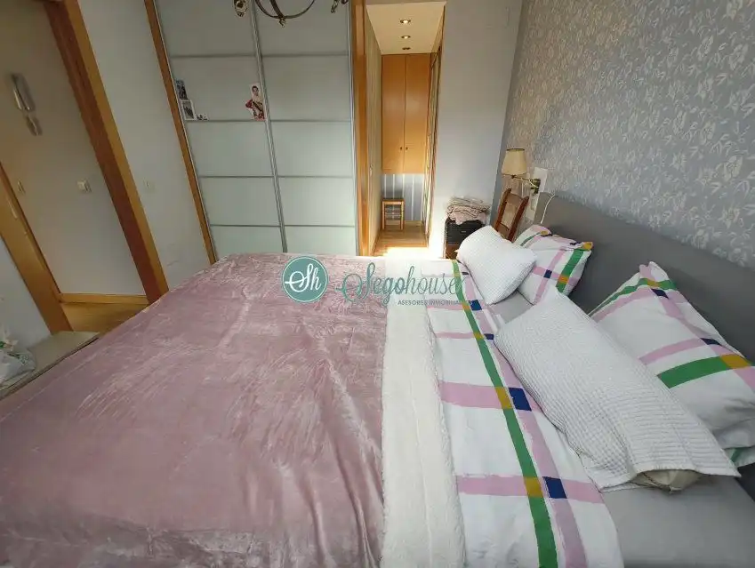 Habitación de Piso en venta en Segovia con Aire acondicionado, Calefacción y Trastero