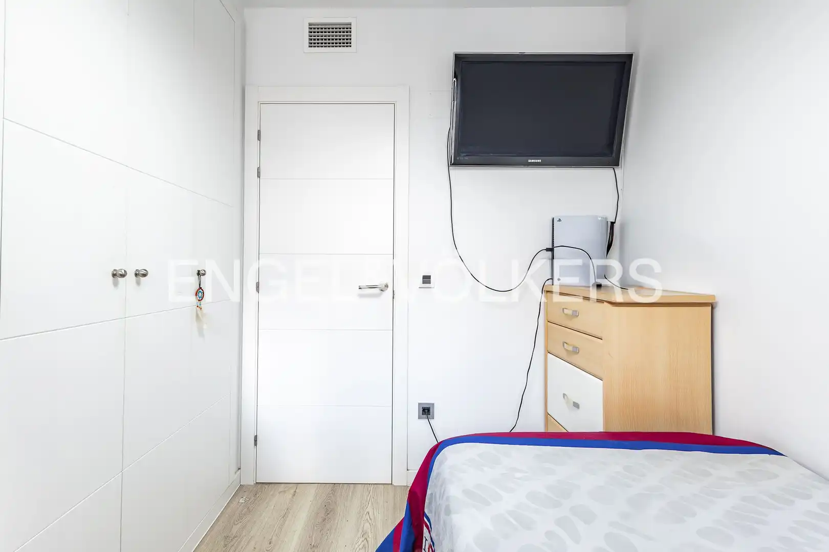 Dormitori de Dúplex en venda en Badalona amb Aire condicionat, Calefacció i Parquet