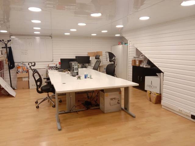 Local comercial en Venta en Ensanche - Parque del Oeste