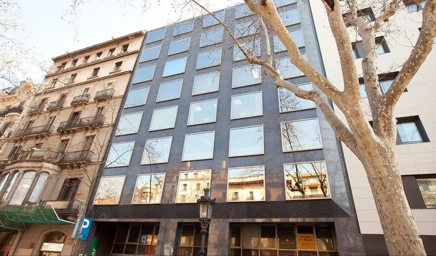 Außenansicht von Büro zur Miete in Barcelona mit Klimaanlage