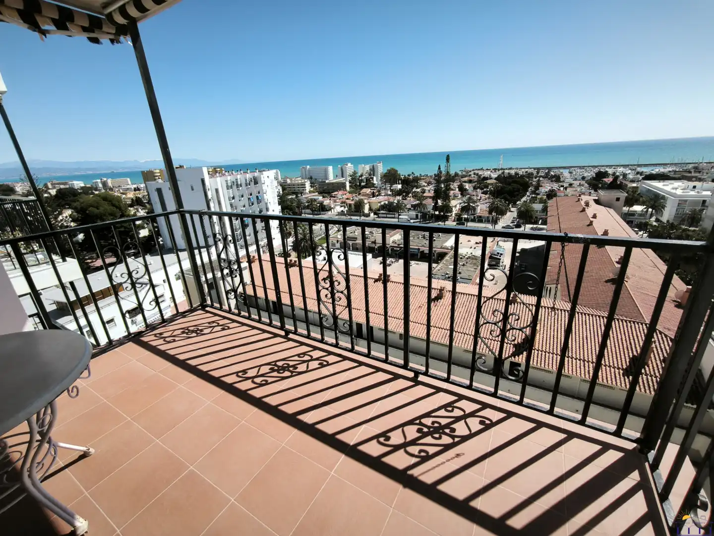 Vista exterior de Apartamento en venta en Benalmádena con Aire acondicionado, Calefacción y Terraza