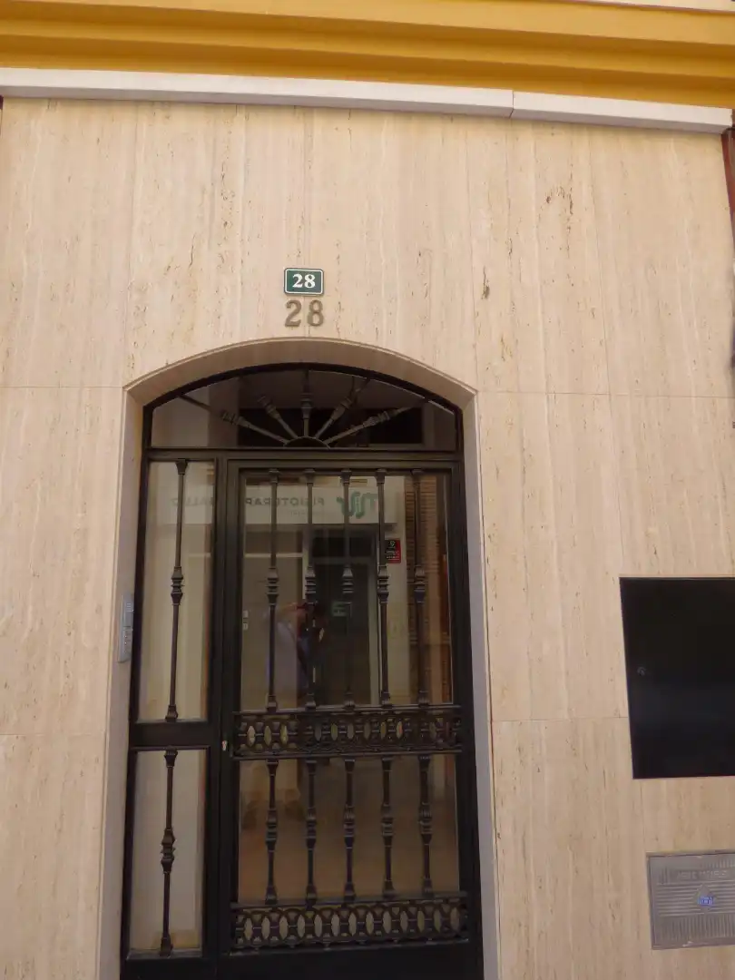 Vista exterior de Pis en venda en Fuengirola amb Moblat i Balcó