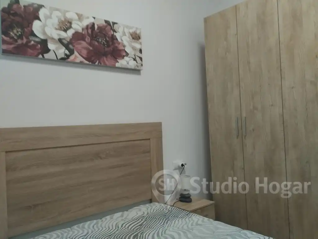 Piso en venta en Calle Beas, Isla Chica