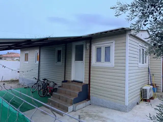 Vista exterior de Casa o chalet en venta en Mejorada del Campo con Calefacción, Jardín privado y Parquet