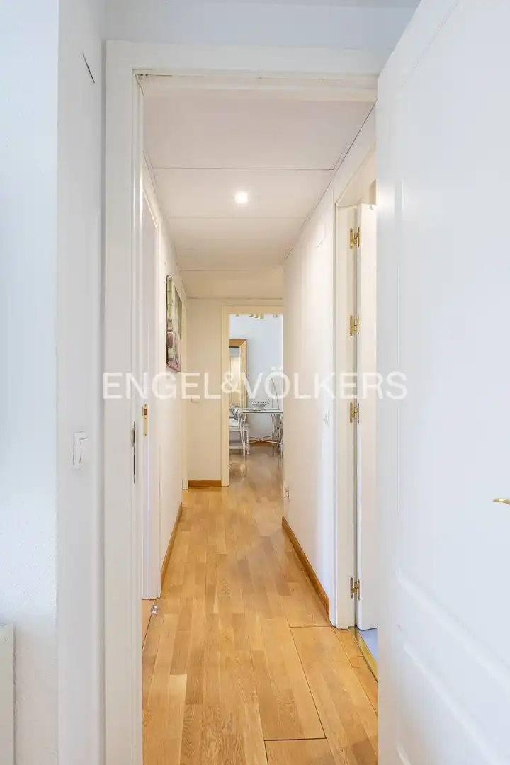 Piso en venta en Madrid con Aire acondicionado, Calefacción y Piscina