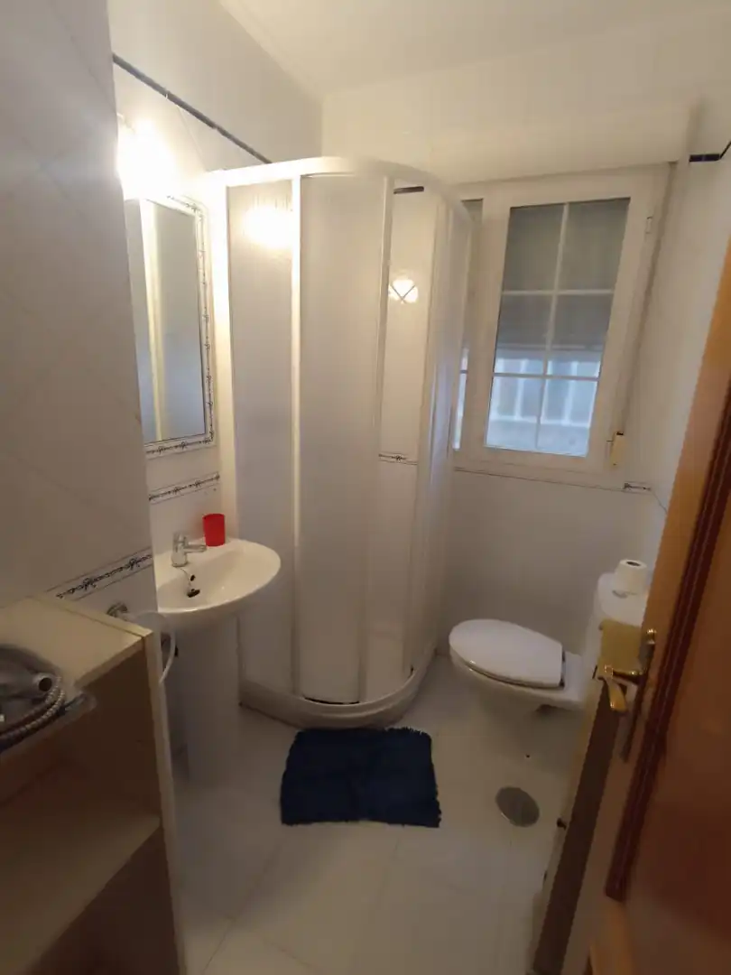Baño de Casa adosada en venta en Villaviciosa de Odón con Calefacción, Jardín privado y Parquet