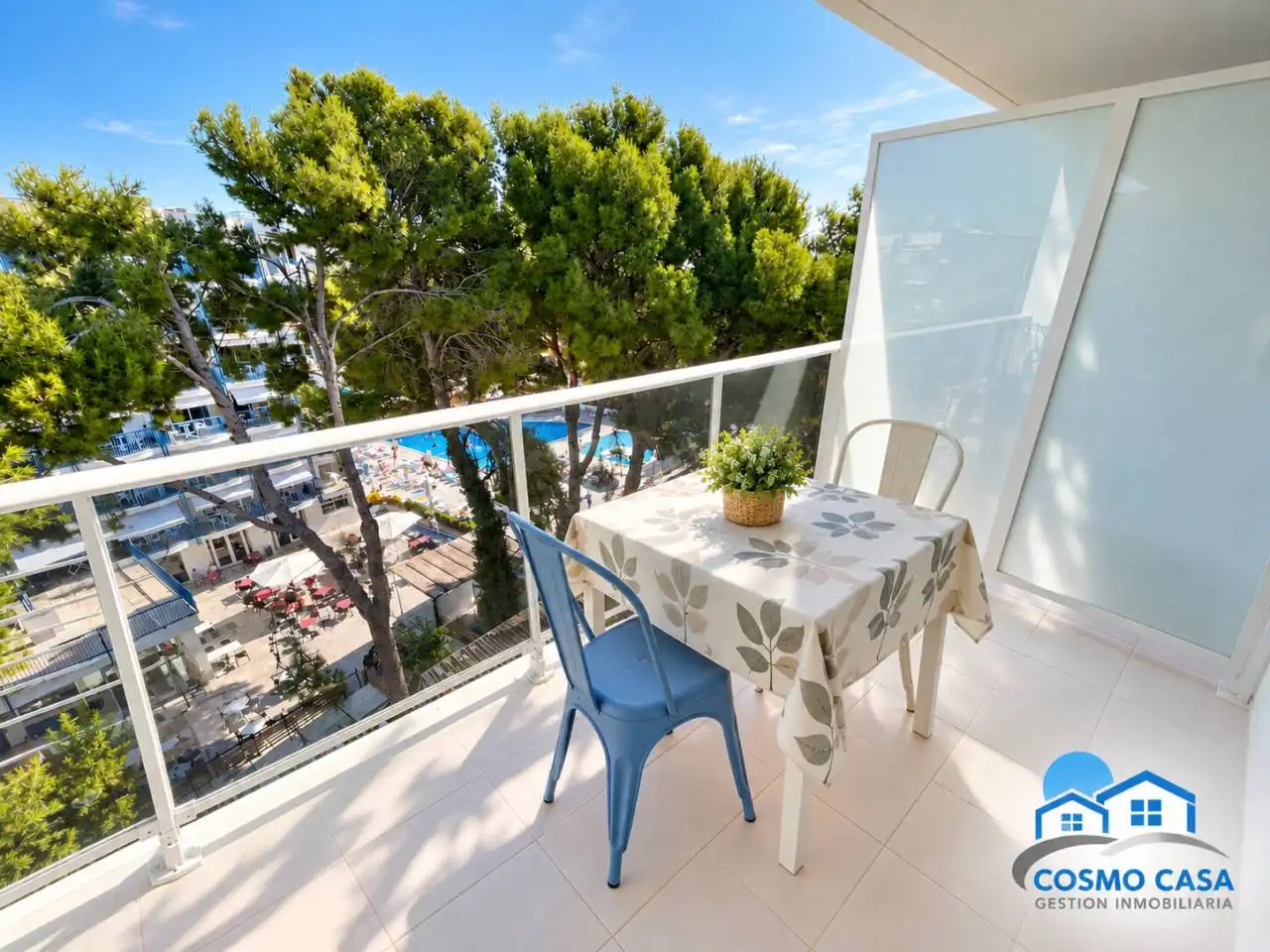 Apartamento con terraza en venta en Mar i Camp - Platja dels Capellans