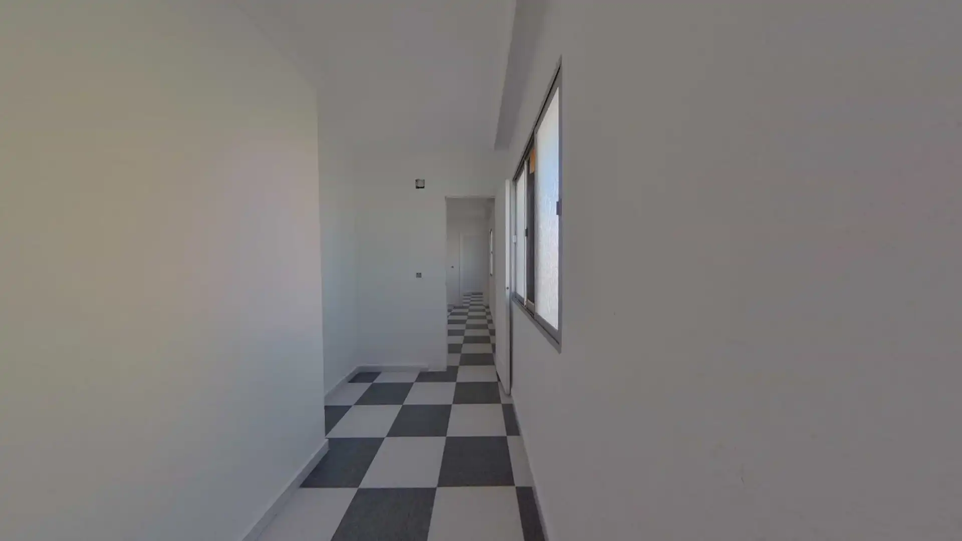 Flat for sale in La Línea de la Concepción