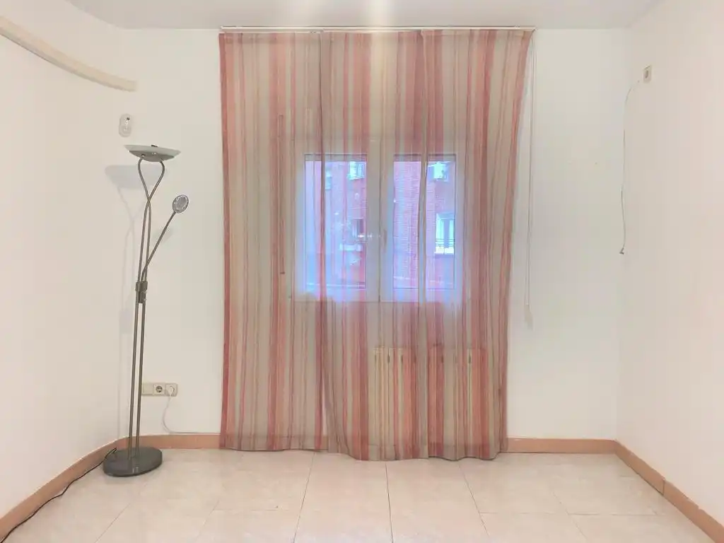 Bedroom of Ground floor for rent in Madrid  with Air Conditioner and Heating