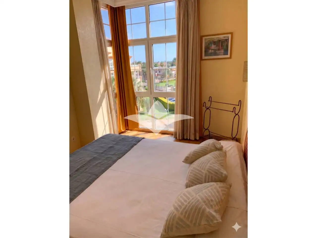 Bedroom of Attic for sale in Oliva  with Air Conditioner, Parquet flooring and Terrace