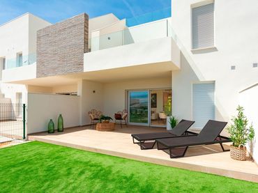 Bungalow amb piscina en venda a Algorfa