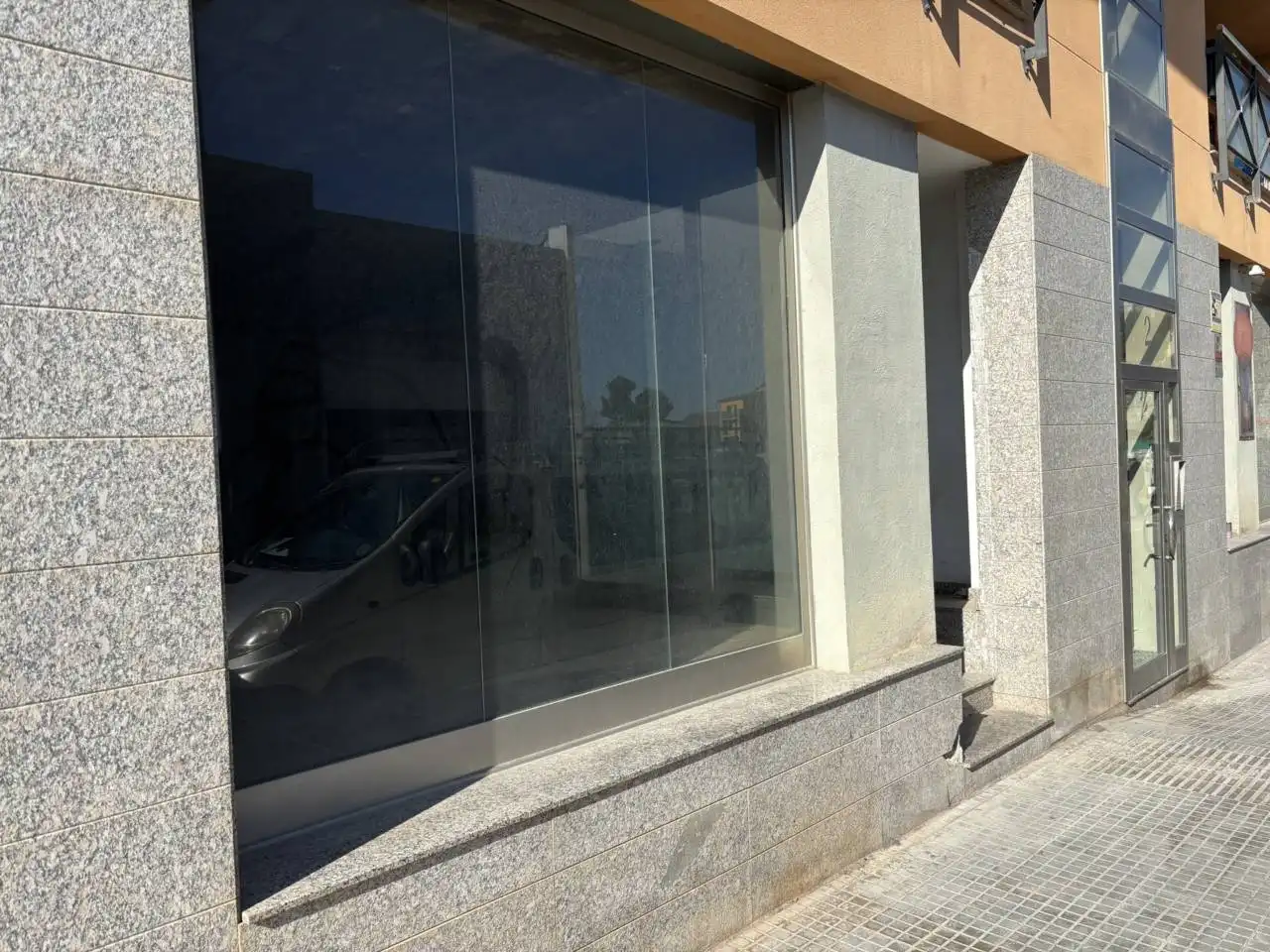 Local comercial en alquiler en Calle PALAU DELS COMPTES, imagen 7