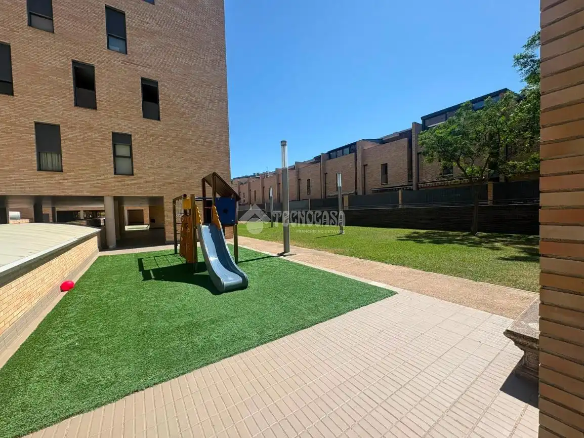 Terrace of Study for sale in Zaragoza  with Air Conditioner and Community pool