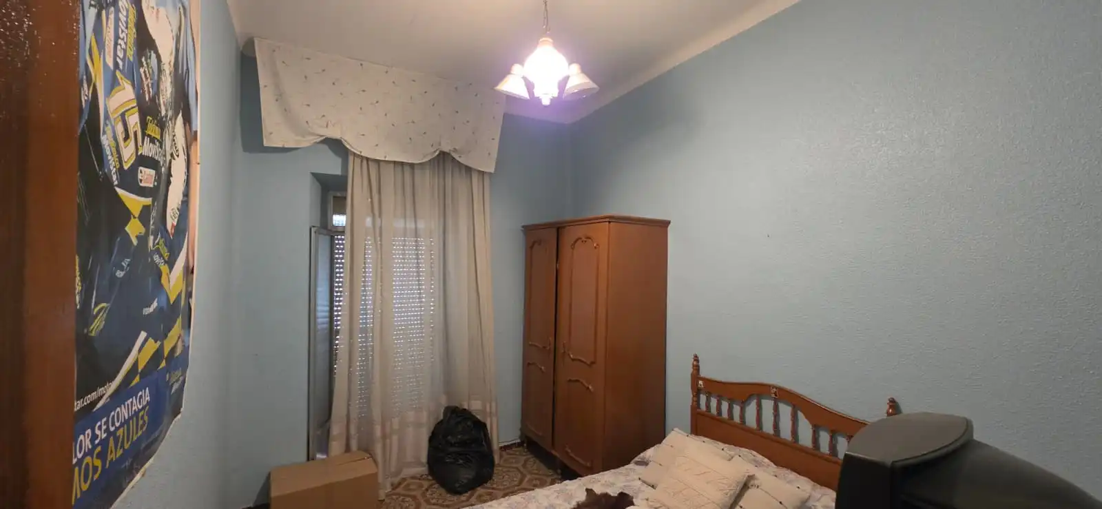 Dormitori de Casa o xalet en venda en Linares amb Terrassa, Traster i Forn