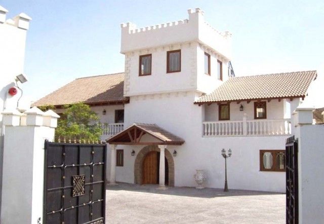 Exterior view of House or chalet for sale in Alhaurín El Grande  with Air Conditioner, Heating and Private garden