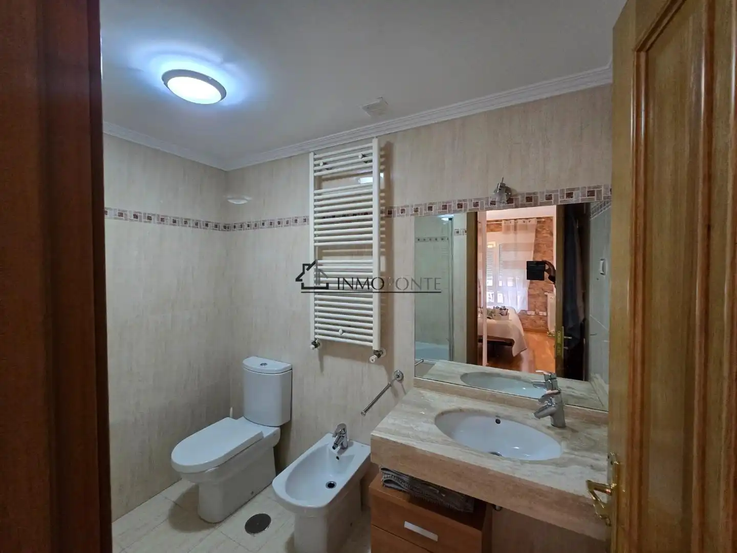 Wohnung zur Miete in San Salvador - Caeira