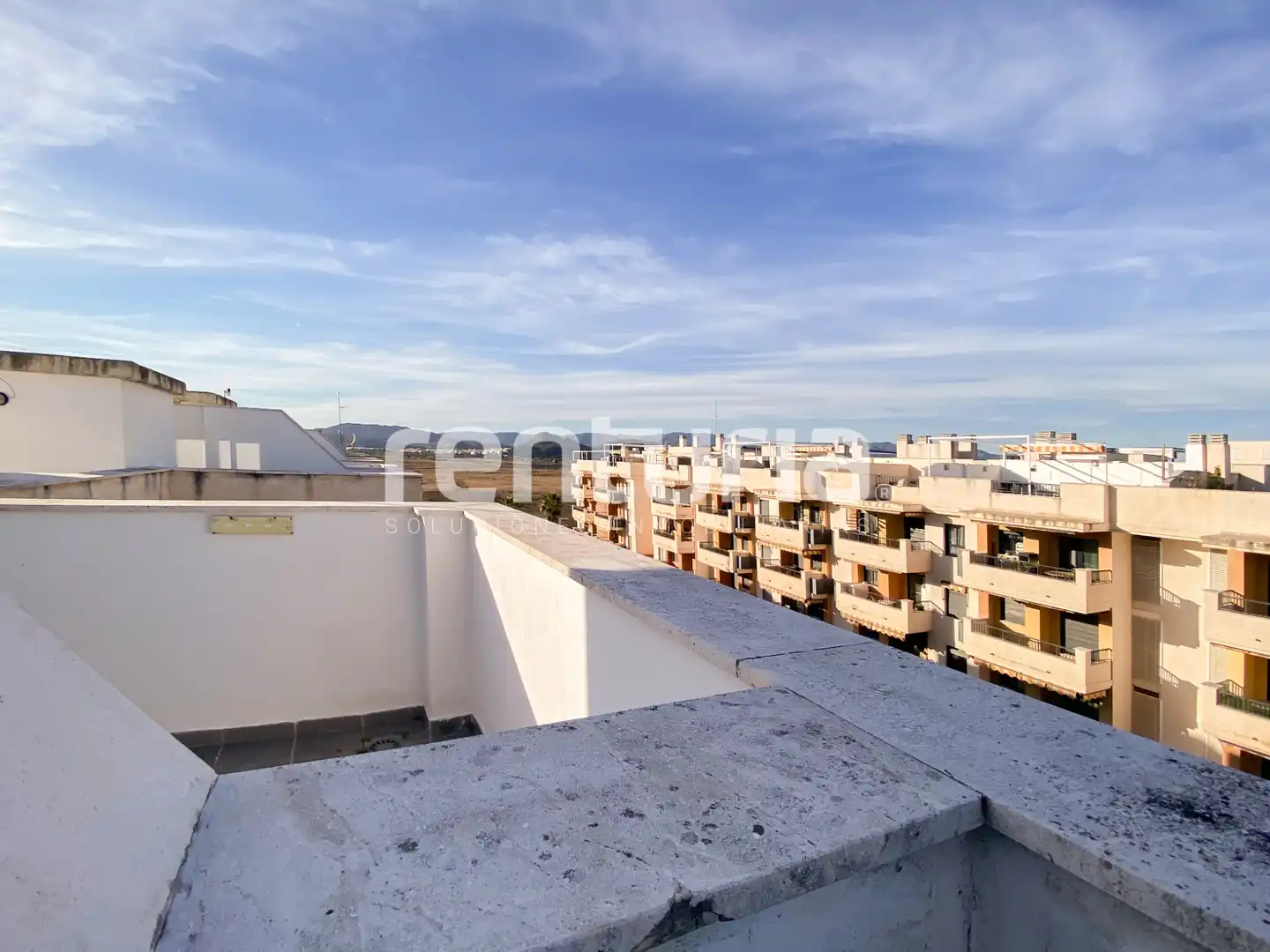 Außenansicht von Dachboden zur Miete in Almenara mit Klimaanlage, Privatgarten und Terrasse