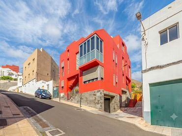 House with balcony for sale in Calle de Las Palmas de Gran Canaria