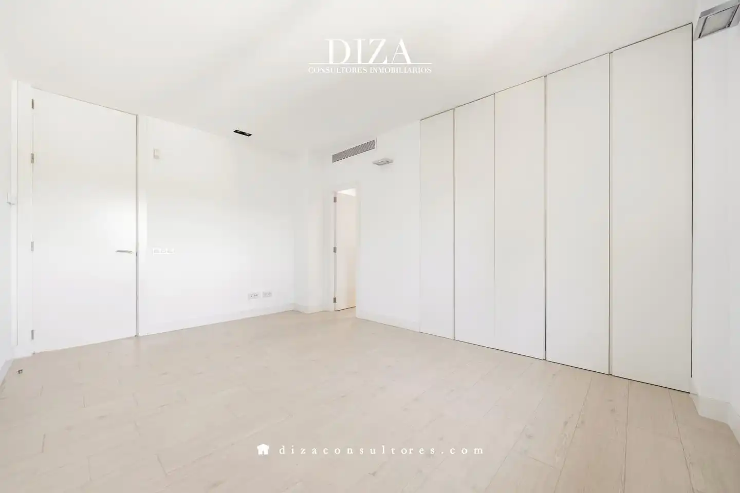 Houses for rent in Madrid  with Air Conditioner, Heating and Private garden