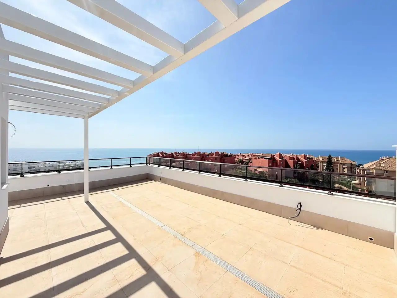 Terraza de Ático en venta en Torrox con Aire acondicionado, Calefacción y Trastero
