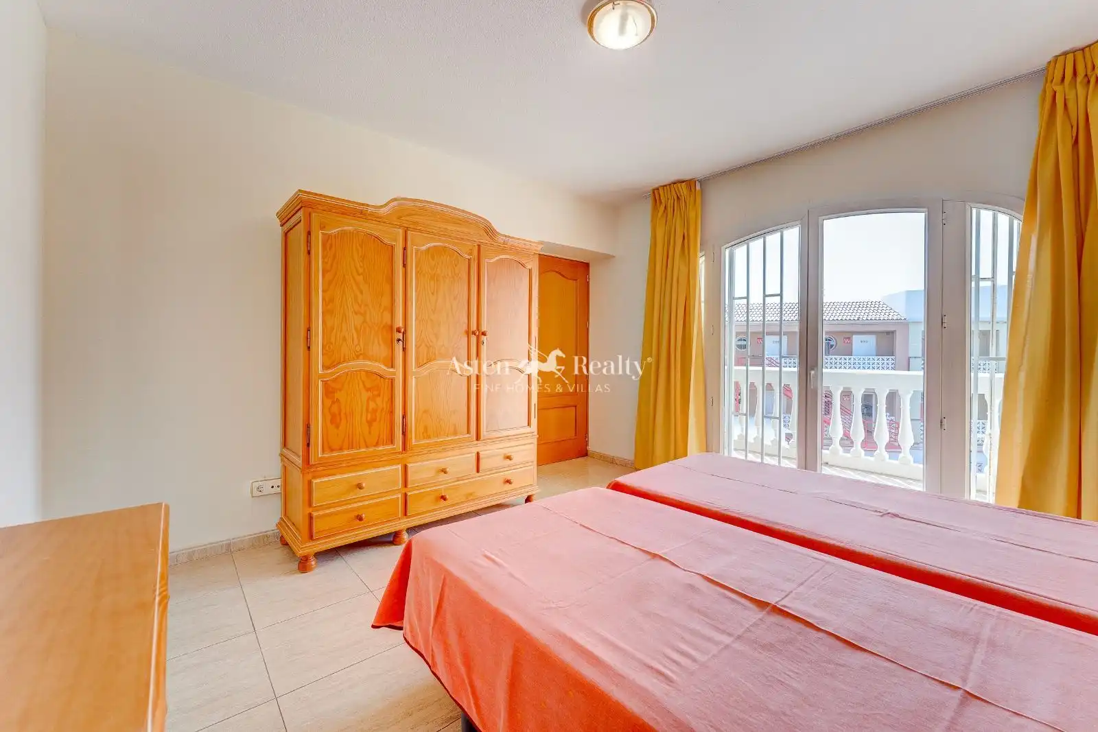 Others with lift for sale in Guargacho, imagen 53