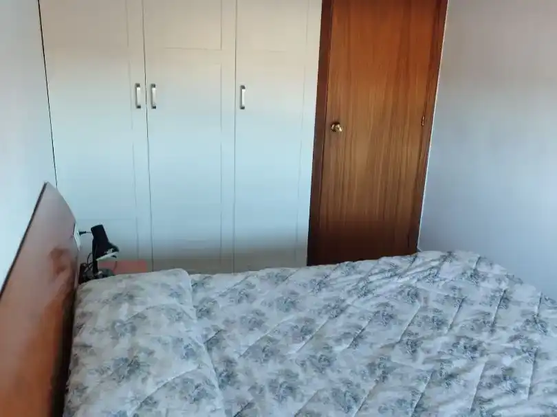 Schlafzimmer von Wohnung zur Miete in Almanza mit Möbliert