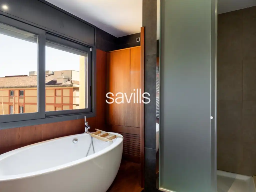 Badezimmer von Haus oder Chalet zur Miete in Barcelona mit Privatgarten und Schwimmbad