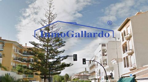 Gran Local comercial de 1.000 m en zona creciente de vivienda nueva