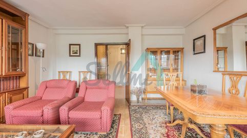 Foto 5 de Piso de alquiler en Ángel Muñiz Toca, El Cristo, Oviedo