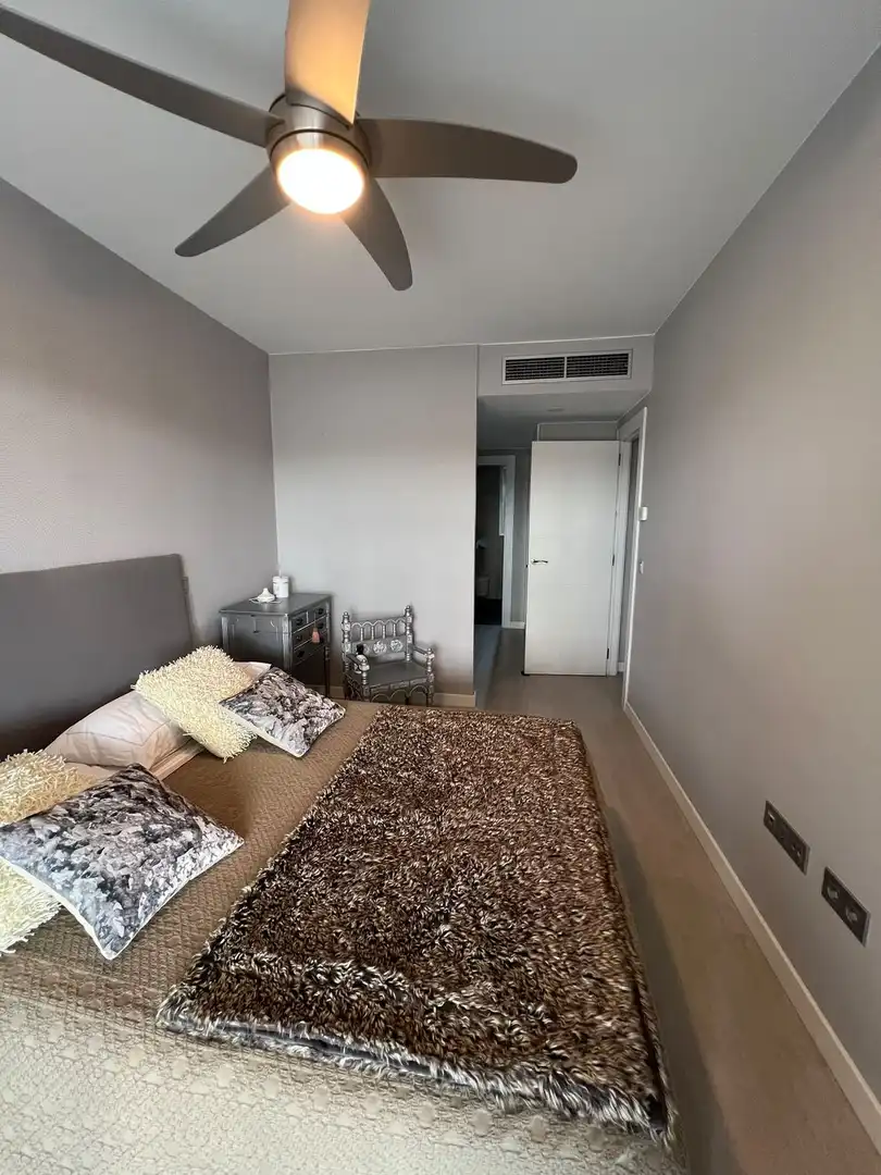 Schlafzimmer von Wohnung zum Verkauf in Torrero-La Paz