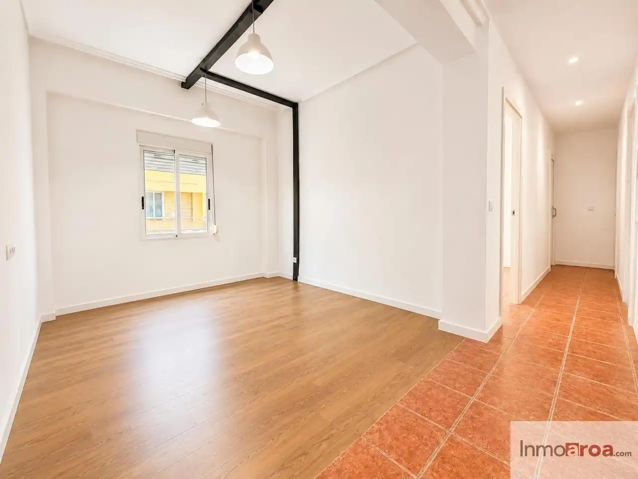 Habitación de Piso en venta en Castellón de la Plana / Castelló de la Plana con Aire acondicionado, Calefacción y Balcón
