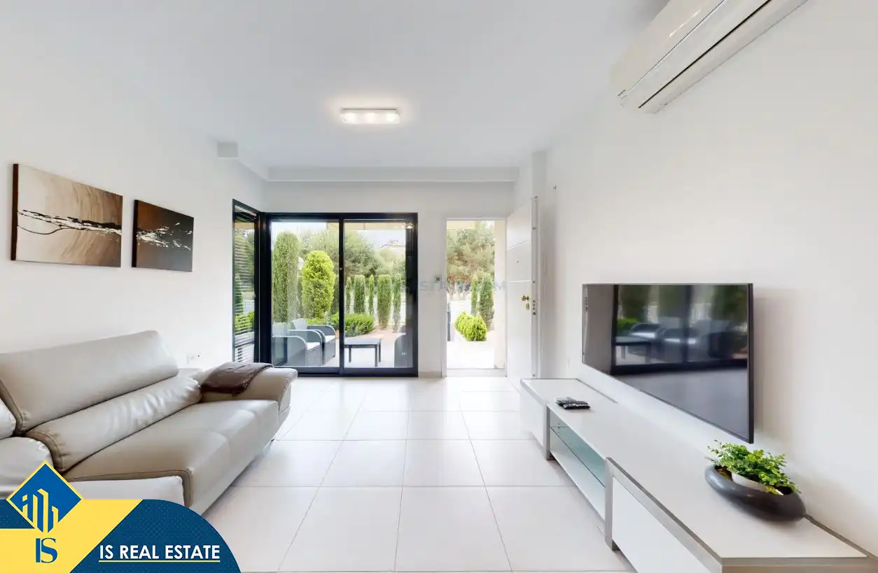Sala d'estar de Casa o xalet de lloguer en Orihuela amb Aire condicionat, Calefacció i Jardí privat